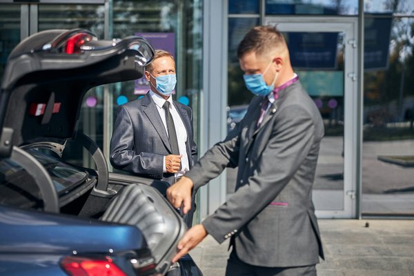 Chauffeur privé vtc à marseille : luxe et écologie réunis
