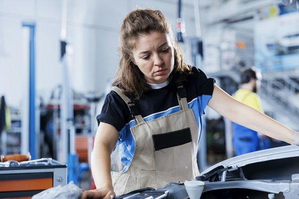 Citroën 2cv : quels sont les signes d'une batterie à remplacer ?